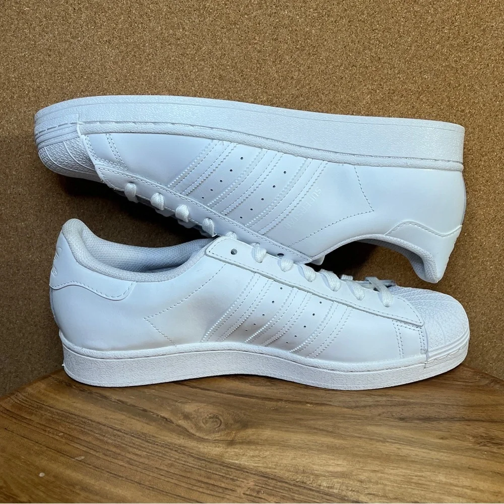 Adidas
Superstars 2
Brand new - Picture 5 of 9